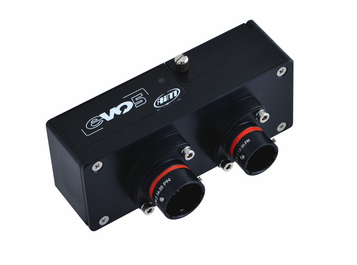AiM-EVO5-official-photo-2.w1200.jpg
